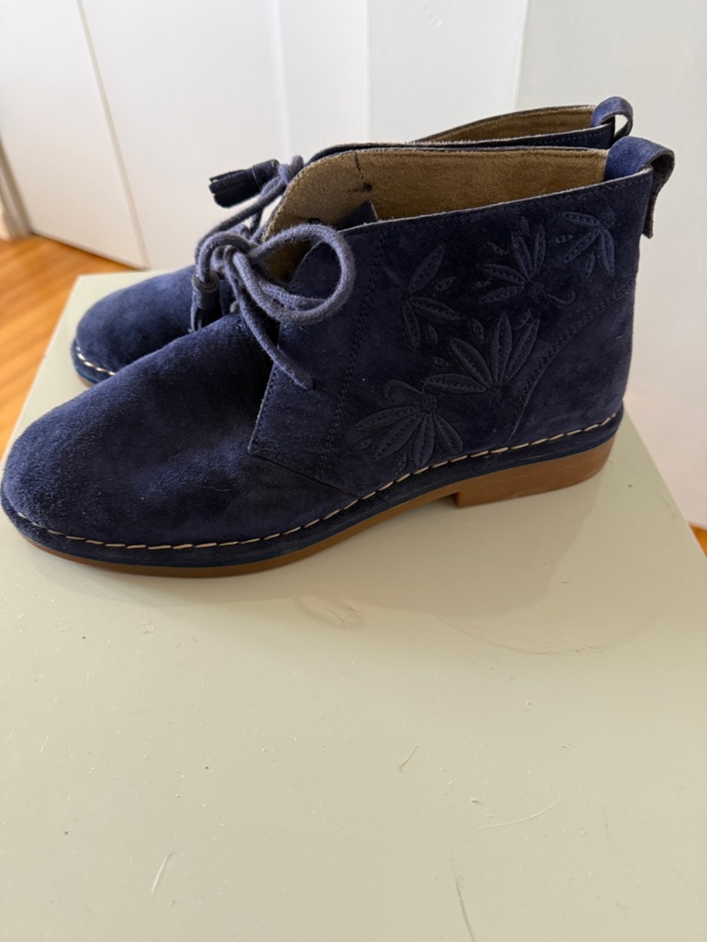 Navy Suede Hush Puppies Tassel Chukka Boots - Picture 3 of 8